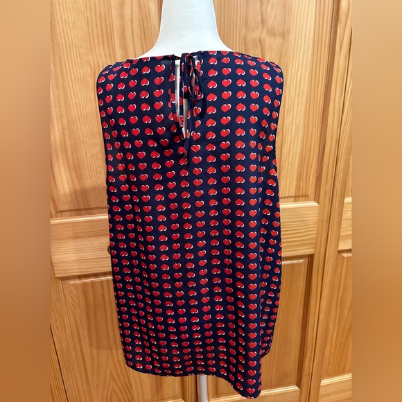Cynthia Rowley Navy Blue Red Hearts with white shadowed hearts Tank Top Blouse. - Picture 2 of 10